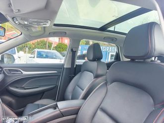 mg zs maximal luxury