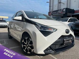 toyota aygo connect 1.0 vvt-i 72 cv 5 porte x-fun