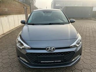 hyundai i20 active 1,4 l "automatik"