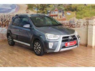 2019 toyota etios cross 1.5 xs 5-dr