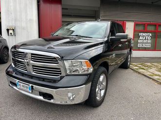 dodge ram 1500 5.7 v8 crew cab mb bighorn at8