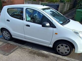 suzuki alto,0.1 , 2012,automat