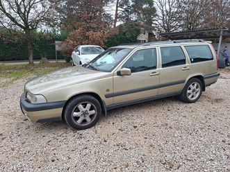 volvo v70 xc cross country 4x4 automatique expertisée