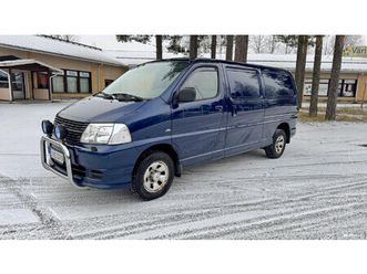 2.5 d-4d 4wd / webasto / sähkölasit / ilmastointi / 2 x renkaat / vetokoukku /