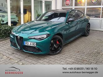 alfa romeo giulia tributo italiano q4