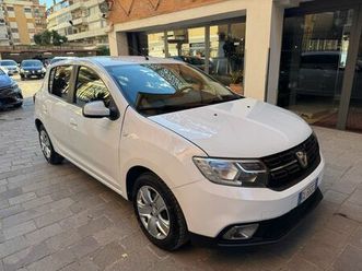 dacia sandero 0.9 tce 90cv gpl autocarro