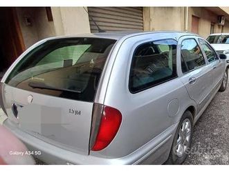 lancia lybra stupenda