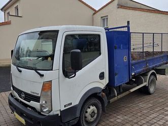 camion benne nissan cabstar