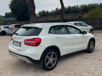 mercedes-benz gla 220 cdi automatic sport camera pelle amg cruise multifunzione xenon