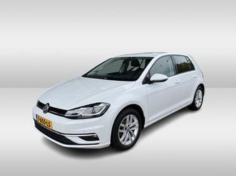volkswagen golf 1.0 tsi highline / led verlichting / stoelverwarming / pdc / alcantara / navi / adaptive cruise