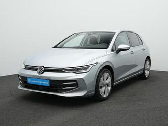 volkswagen golf 1.5 tsi 115 pk life edition | achteruitrijcamera | adaptive cruise | keyless