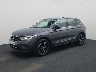 volkswagen tiguan 1.5tsi/150pk move dsg · navigatie · camera + parkeersensoren · apple/android car play ·