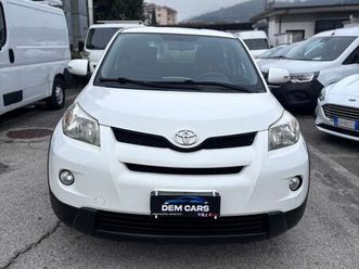 toyota urban cruiser 1.4 d-4d awd luxury