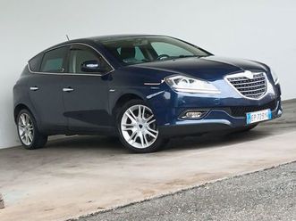 lancia delta 1.6 mjt auto impeccabile