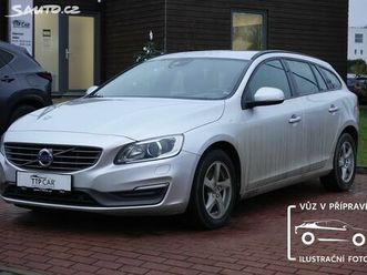 volvo v60 2,0d3 100kw a/t momentum