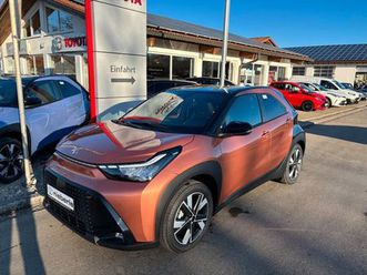 toyota aygo x hybrid teamplayer + technik-paket *led*