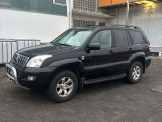toyota land cruiser 3.0 prado