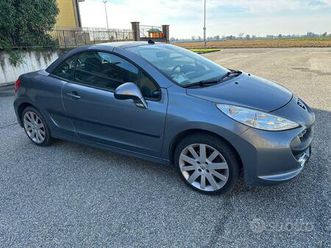 peugeot 207 del 2007 - benzina