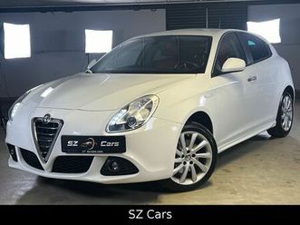 alfa romeo giulietta turismo*bi-xenon*
