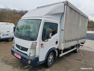 maxity plateau bache 2.5 dci 136 / moteur moins 10000km / sans addeblue