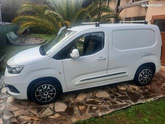 toyota proace city
