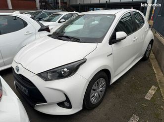 toyota yaris hybride affaires (4) 1.5 hybride 116h dynamic business affaire 2 pl / 1ère main / tva récupérable / historique d'entretien toyota