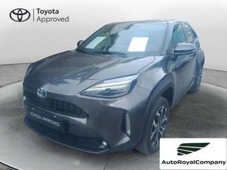 yaris cross 1.5 hybrid 5p. e-cvt trend