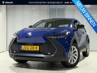 toyota c-hr 2.0 plug-in hybrid 220 active