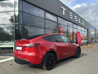 tesla model y lr dual awd*red&white*eap*20
