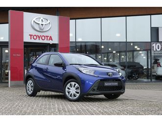 1.0 vvt-i 72pk mt play