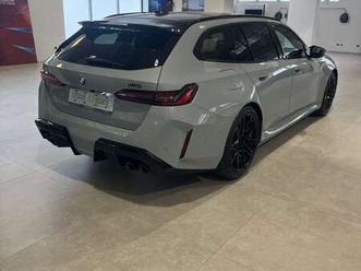 touring 4.4 727cv auto