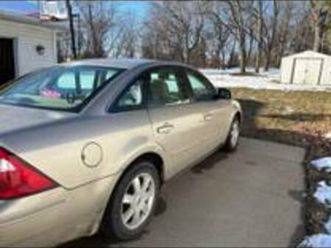 ford five hundred- runs great