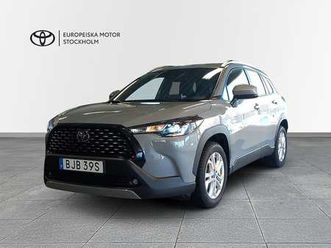 toyota corolla cross 1,8 hybrid active plus v-hjul
