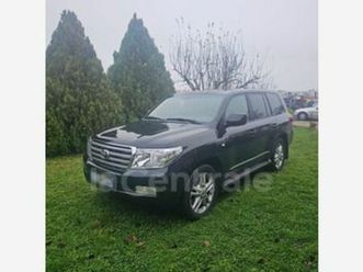 (vdj200) 4.5 v8 d-4d 286 7pl lounge