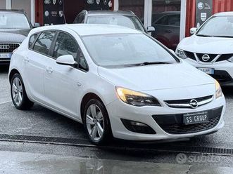 astra 1.4 100cv-cosmo-unipro-( 98 mila km ) -rate