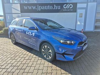 kia cee'd ceed sw 1.5 t-gdi gold dct ada plu 140t my25 bemutató autó téligumival