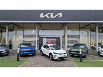 kia stonic 1.2 dpi x-platinum + ada + prémium csomag tesztautó - gyári garancia 2031.10 hó-ig