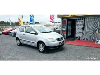 volkswagen fox / 1.2 essence 55 cv / 166500 km / année 2007 / ct ok
