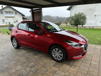 mazda 2 attraction 6 brzina,1.5 skyactiv benzinac,1.vlasnik*hr*jamstvo, 2023 god.
