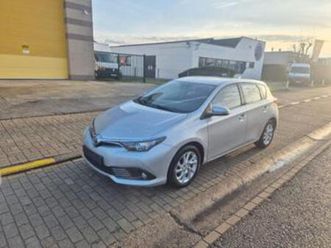 ② toyota auris 1.3 - régulateur vitesse - caméra + garantie — toyota — 2ememain