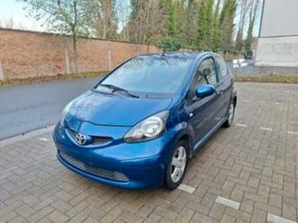 ② toyota aygo 1.0i | 78000km — toyota — 2ememain