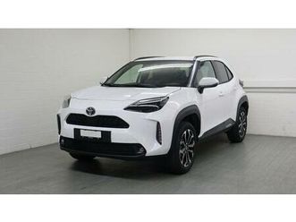 toyota yaris cross 1.5 vvt-i hsd trend awd-i: réserver un essai sur route !