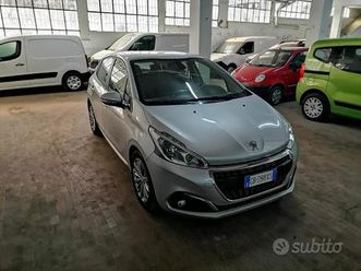 peugeot 208 1.2 vti 82cv 5p allure ok neop.