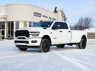 ram 3500 2026 big horn roue double crew cab 4x4 caisse de 8 pi