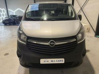② opel vivaro combi l2h1 trekhaak 2ton — opel — 2ememain