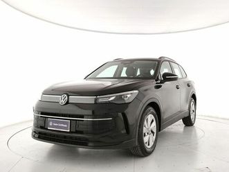 volkswagen tiguan allspace 2.0 tdi life 150cv dsg del 2025 usata a torre annunziata