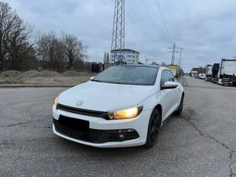 volkswagen scirocco 2.0 tsi 147 kw**automatik**