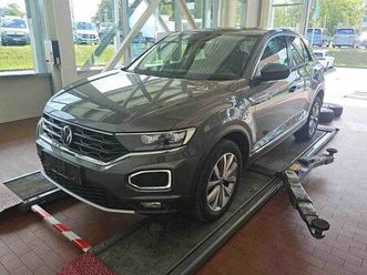 volkswagen t-roc style 1.0 tsi navi kamera acc led aps sitz