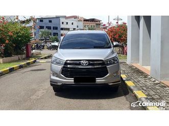 2018 toyota kijang innova 2.0 venturer mpv bensin facelift record garansi