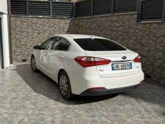 shitet kia k3 okazion